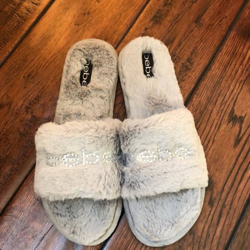 NWOT faux fur Bebe slide slippers - Picture 2 of 5